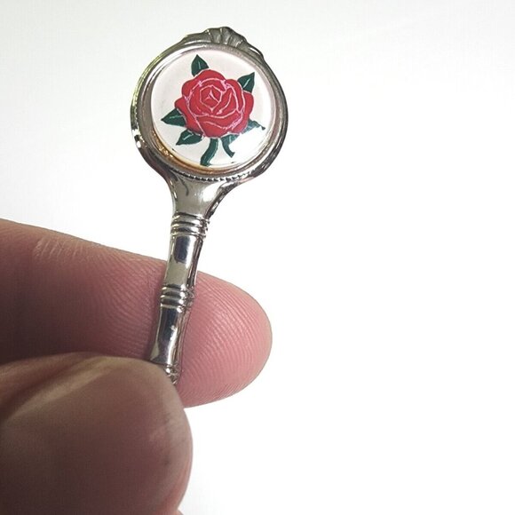 Vintage Scalloped Spoon Red rose Miniature Collectible spoon "RARE Scalloped" - Picture 9 of 11